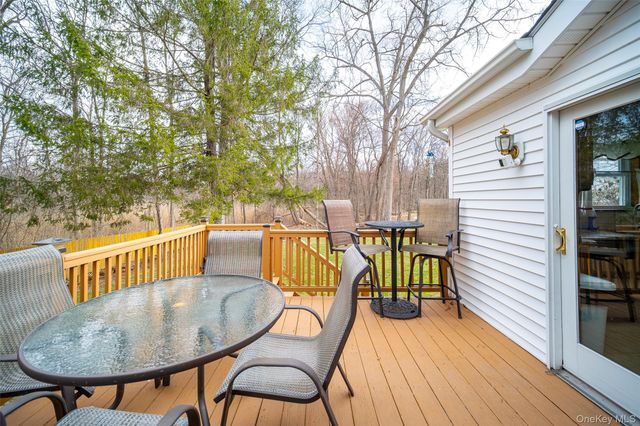 43 Lake Road, Hopewell Junction, NY 12533