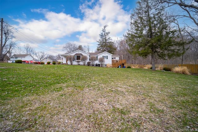 43 Lake Road, Hopewell Junction, NY 12533