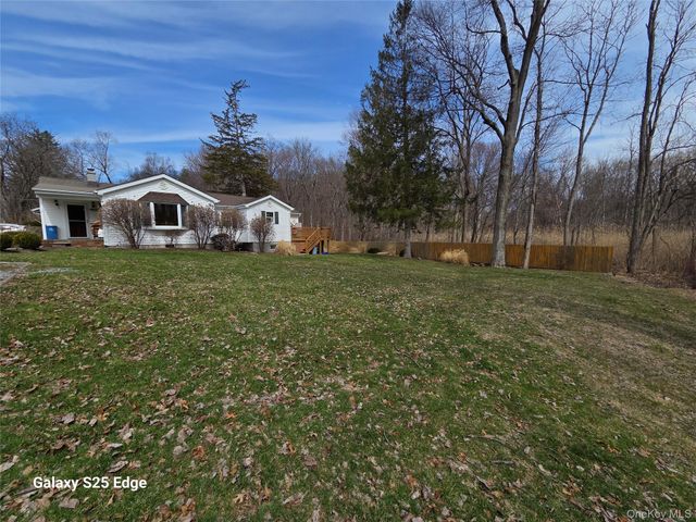 43 Lake Road, Hopewell Junction, NY 12533