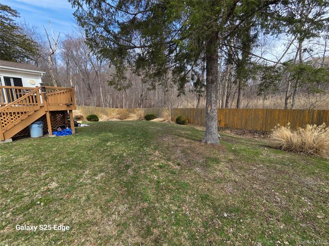 43 Lake Road, Hopewell Junction, NY 12533