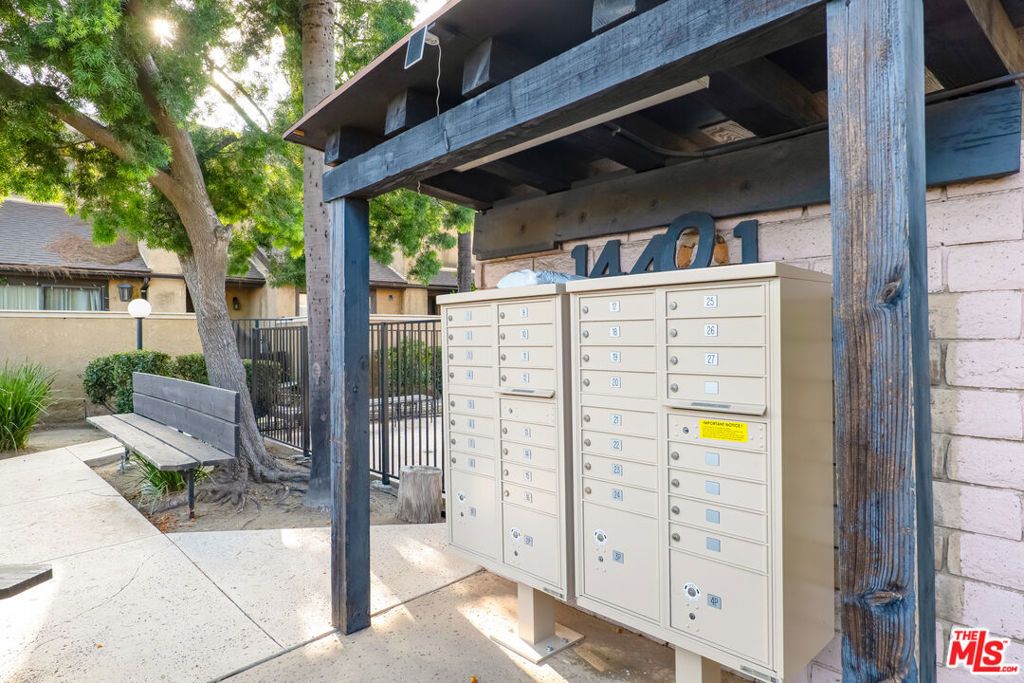 Image 30 of property listing at 14401 Plummer Street 6, Panorama City, CA 91402