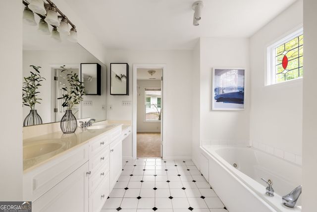 1241 Mansfield Avenue NE, Atlanta, GA 30307