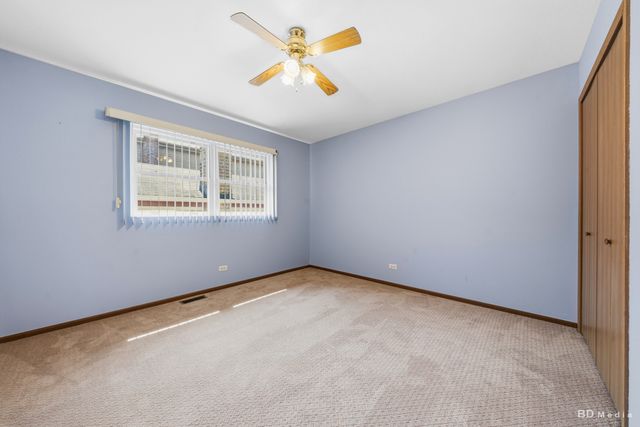 10325 S Whipple Street, Chicago, IL 60655