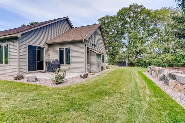 2060 125th Lane NW, Coon Rapids, MN 55448