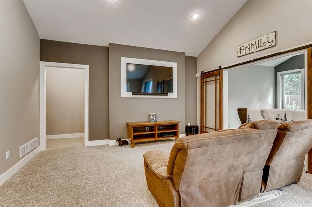 2060 125th Lane NW, Coon Rapids, MN 55448