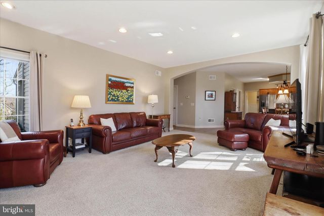 364 EVANS RD, Lititz, PA 17543