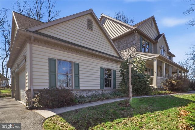 364 EVANS RD, Lititz, PA 17543