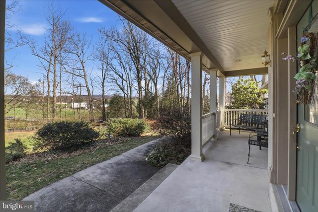 364 EVANS RD, Lititz, PA 17543