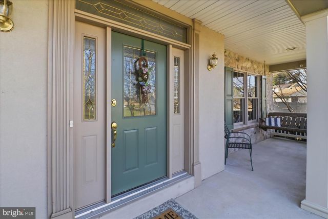 364 EVANS RD, Lititz, PA 17543