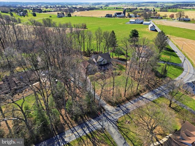 364 EVANS RD, Lititz, PA 17543