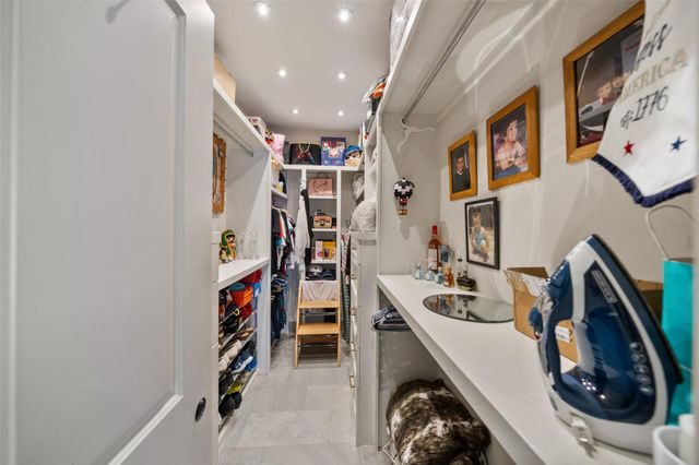 6330 Merona Lane, Houston, TX 77041