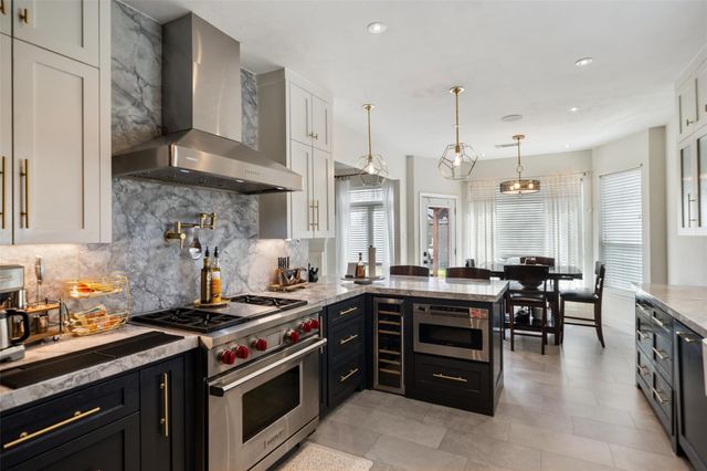 6330 Merona Lane, Houston, TX 77041