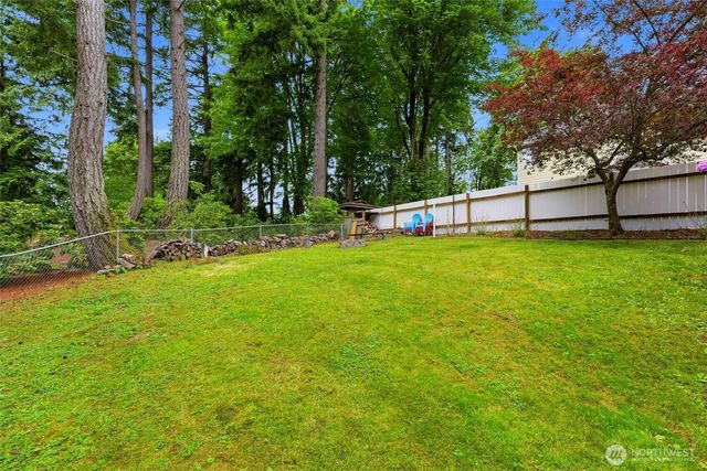 114 Madrona Drive NW, Gig Harbor, WA 98335