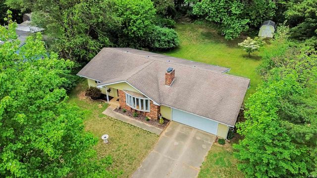 20861 Darden Road, South Bend, IN 46628