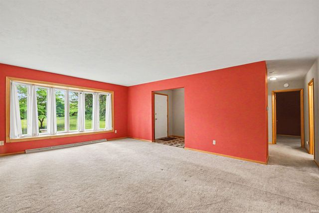 20861 Darden Road, South Bend, IN 46628