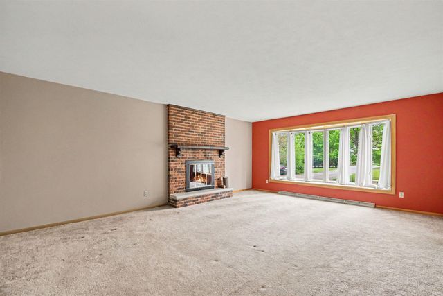 20861 Darden Road, South Bend, IN 46628