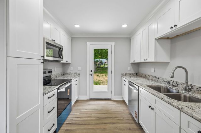 123 Artie Lane, Rossville, GA 30741