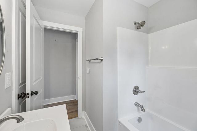 123 Artie Lane, Rossville, GA 30741