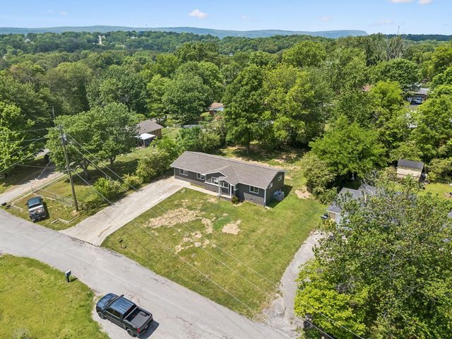 123 Artie Lane, Rossville, GA 30741