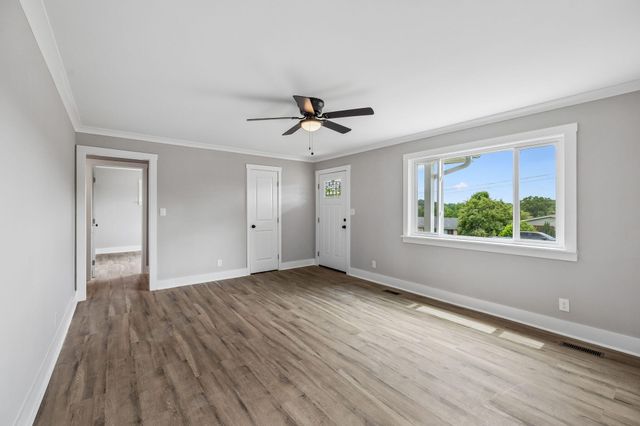 123 Artie Lane, Rossville, GA 30741