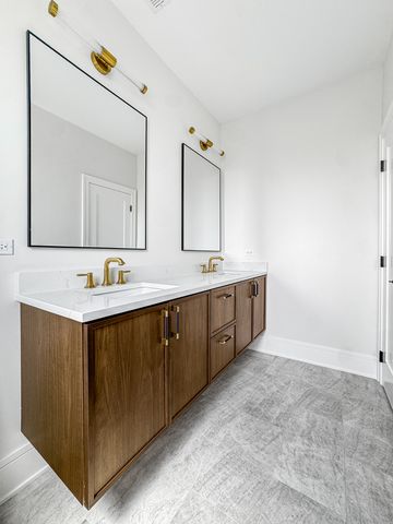1728 N Sawyer Avenue Rear, Chicago, IL 60647