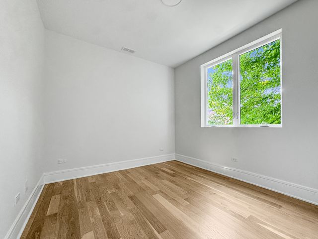 1728 N Sawyer Avenue Rear, Chicago, IL 60647