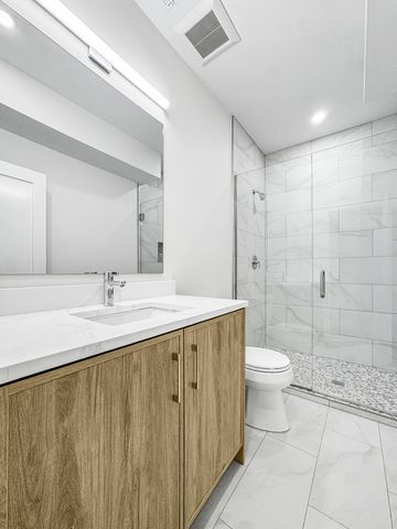 1728 N Sawyer Avenue Rear, Chicago, IL 60647