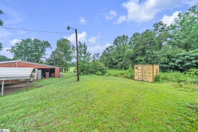 10774 Highway 11, Campobello, SC 29322