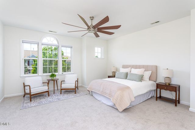 10116 Barnhart Way, Raleigh, NC 27617