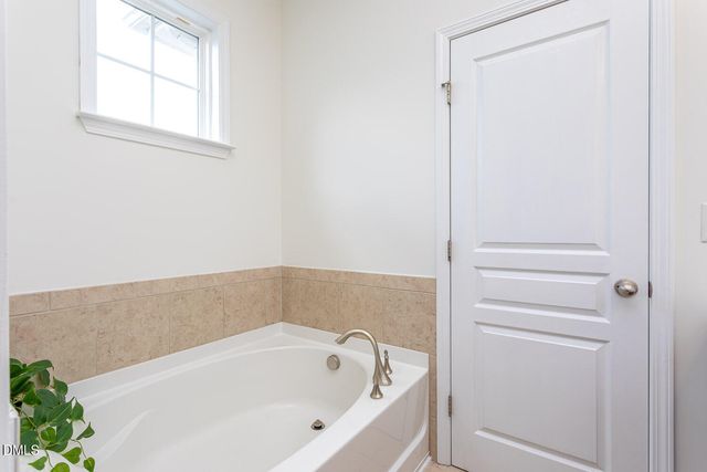 10116 Barnhart Way, Raleigh, NC 27617