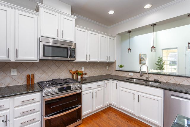 10116 Barnhart Way, Raleigh, NC 27617