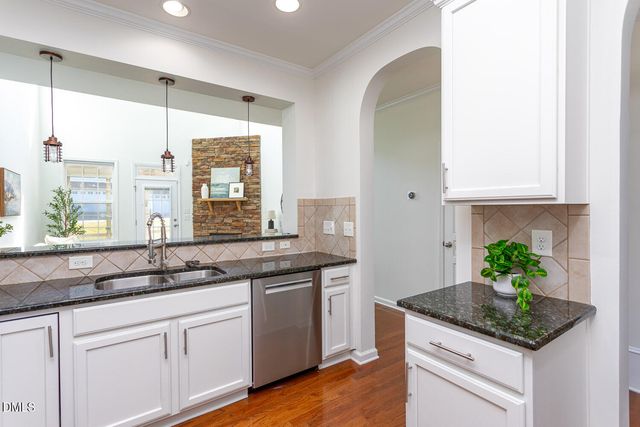 10116 Barnhart Way, Raleigh, NC 27617