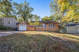 9613 E 25th Terrace S, Independence, MO 64052