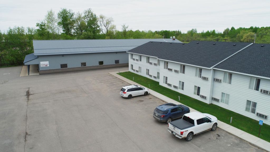 960 2nd Street NW, Aitkin, MN 56431
