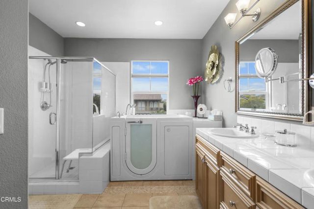 1423 Caspian Way, Oxnard, CA 93035