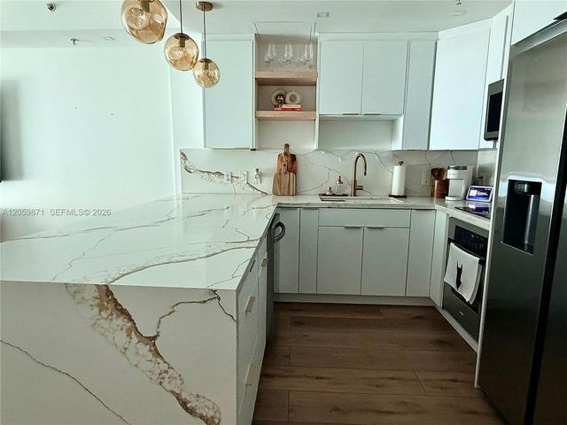 1900 N Bayshore Dr 1608, Miami, FL 33132