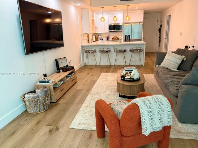 1900 N Bayshore Dr 1608, Miami, FL 33132