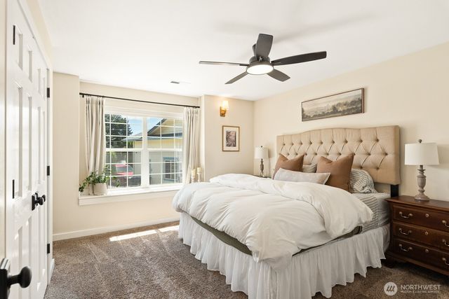 933 E Sharon Avenue, Burlington, WA 98233