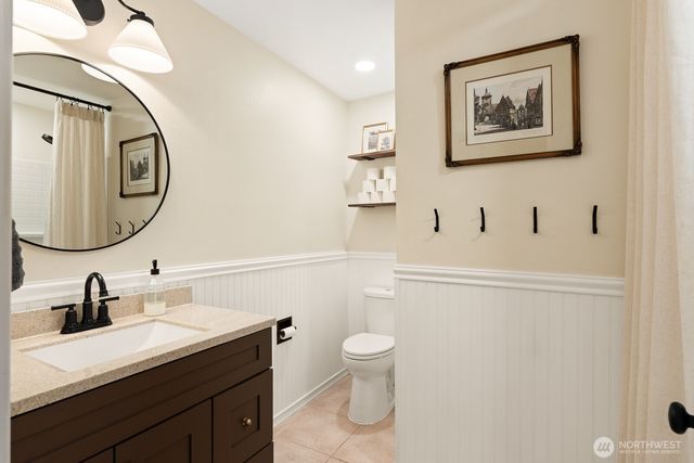 933 E Sharon Avenue, Burlington, WA 98233