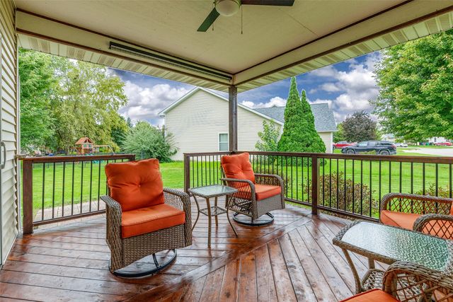4006 SW Bluegrass Drive, Ankeny, IA 50023