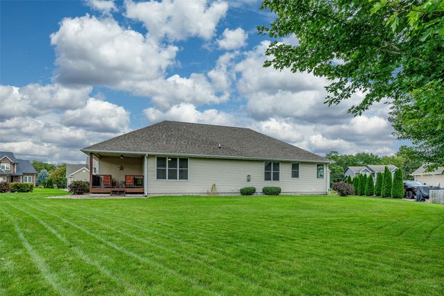 4006 SW Bluegrass Drive, Ankeny, IA 50023