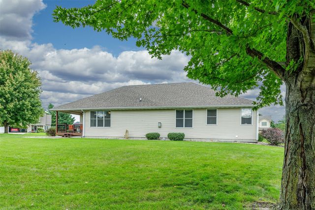 4006 SW Bluegrass Drive, Ankeny, IA 50023