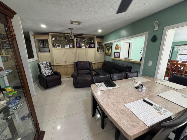 2185 SW Wayne Street, Port St. Lucie, Port St Lucie, FL 34984