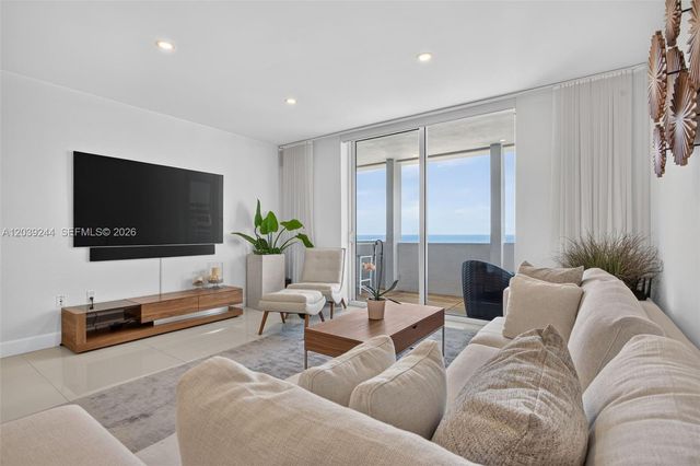 10275 Collins Ave 1521, Bal Harbour, FL 33154