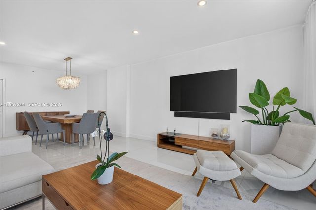 10275 Collins Ave 1521, Bal Harbour, FL 33154