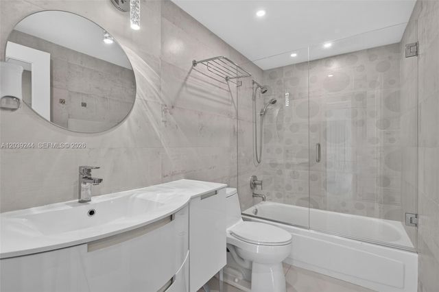 10275 Collins Ave 1521, Bal Harbour, FL 33154