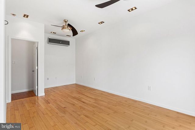 2416 S BOUVIER ST, Philadelphia, PA 19145