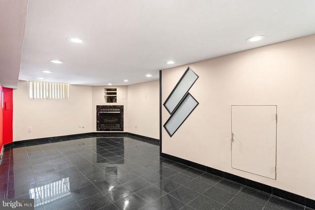 2416 S BOUVIER ST, Philadelphia, PA 19145