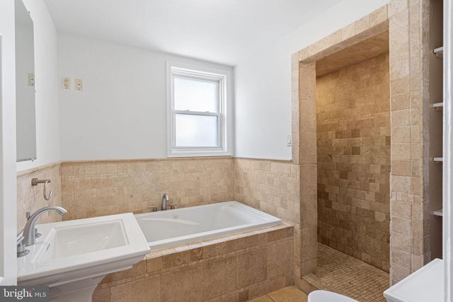 2416 S BOUVIER ST, Philadelphia, PA 19145