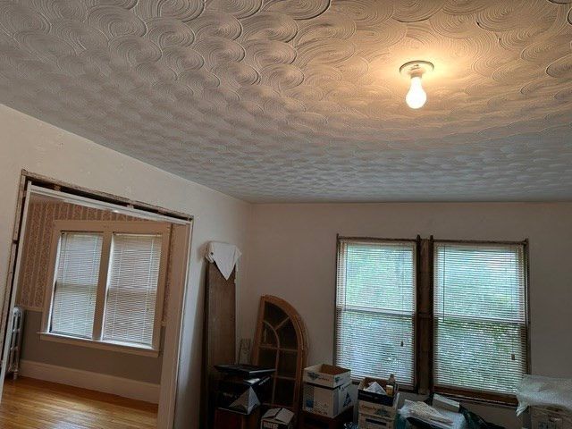 78 Whipple St, Worcester, MA 01607